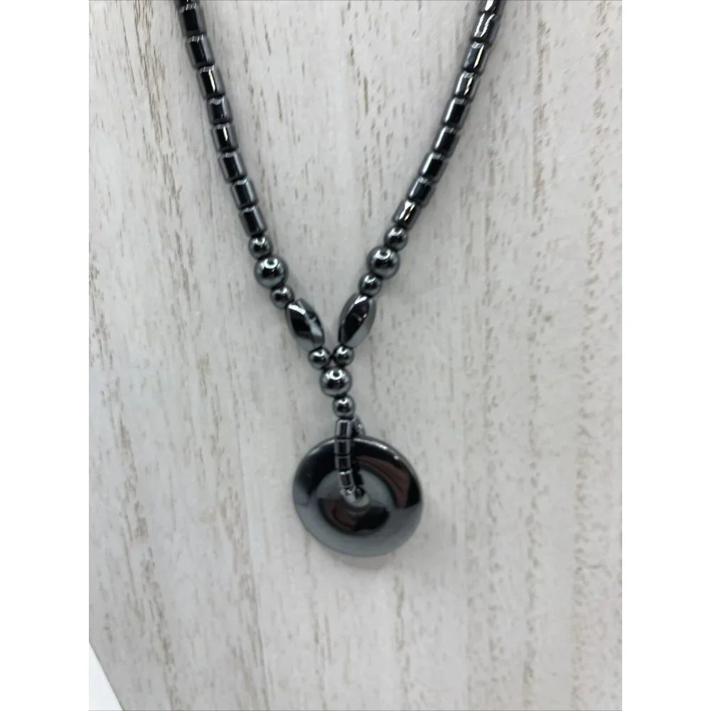 Hematite   Disc‎ Pendant  Necklace 18” Beads Barrel Clasp Black